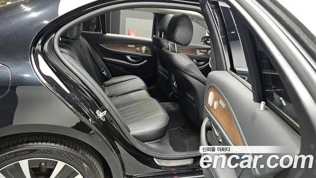 Mercedes-Benz E-Class W213 id 2711680 из Кореи 3