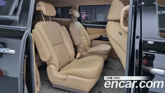 Kia The New Carnival 2020 Черный из Кореи, фото 3