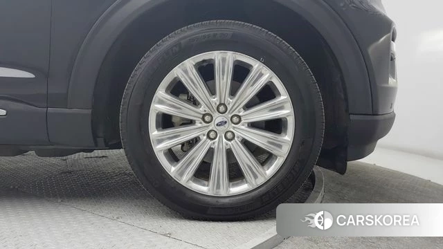 Ford Explorer 6th Generation 2021 Черный из Кореи, фото 3