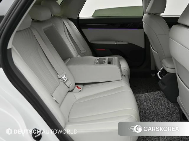 Hyundai Grandeur (GN7) 2023 Белый из Кореи, фото 3