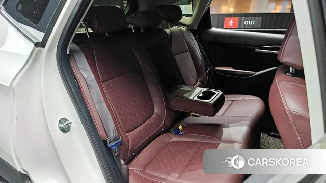 Kia Seltos 2022 Белый из Кореи, фото 3