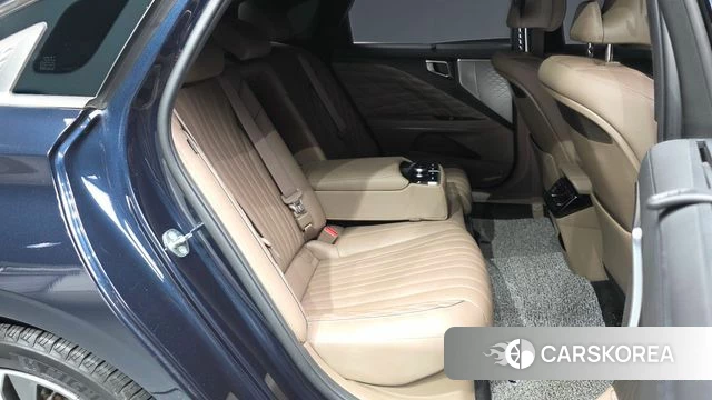 Kia K8 Hybrid 2023 Черный из Кореи, фото 3