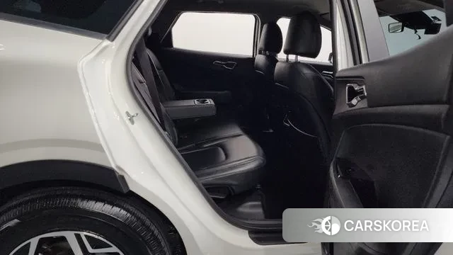 Kia Sportage 5th Generation 2022 Белый из Кореи, фото 3