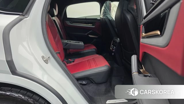 Porsche Cayenne (PO536) 2024 Белый из Кореи, фото 3
