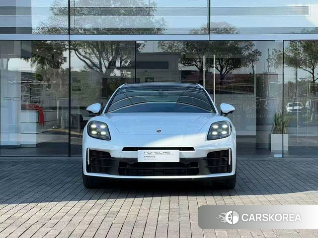 Porsche Panamera 2025 Белый из Китая, фото 3