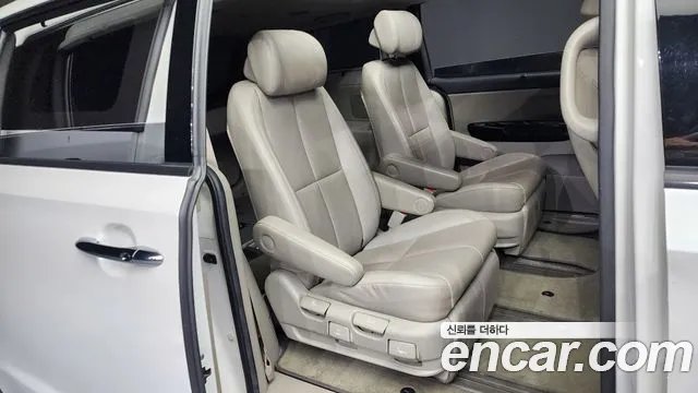 Kia The New Carnival 2018 Белый из Кореи, фото 3