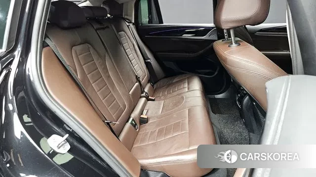 BMW X4 (G02) 2022 Черный из Кореи, фото 3