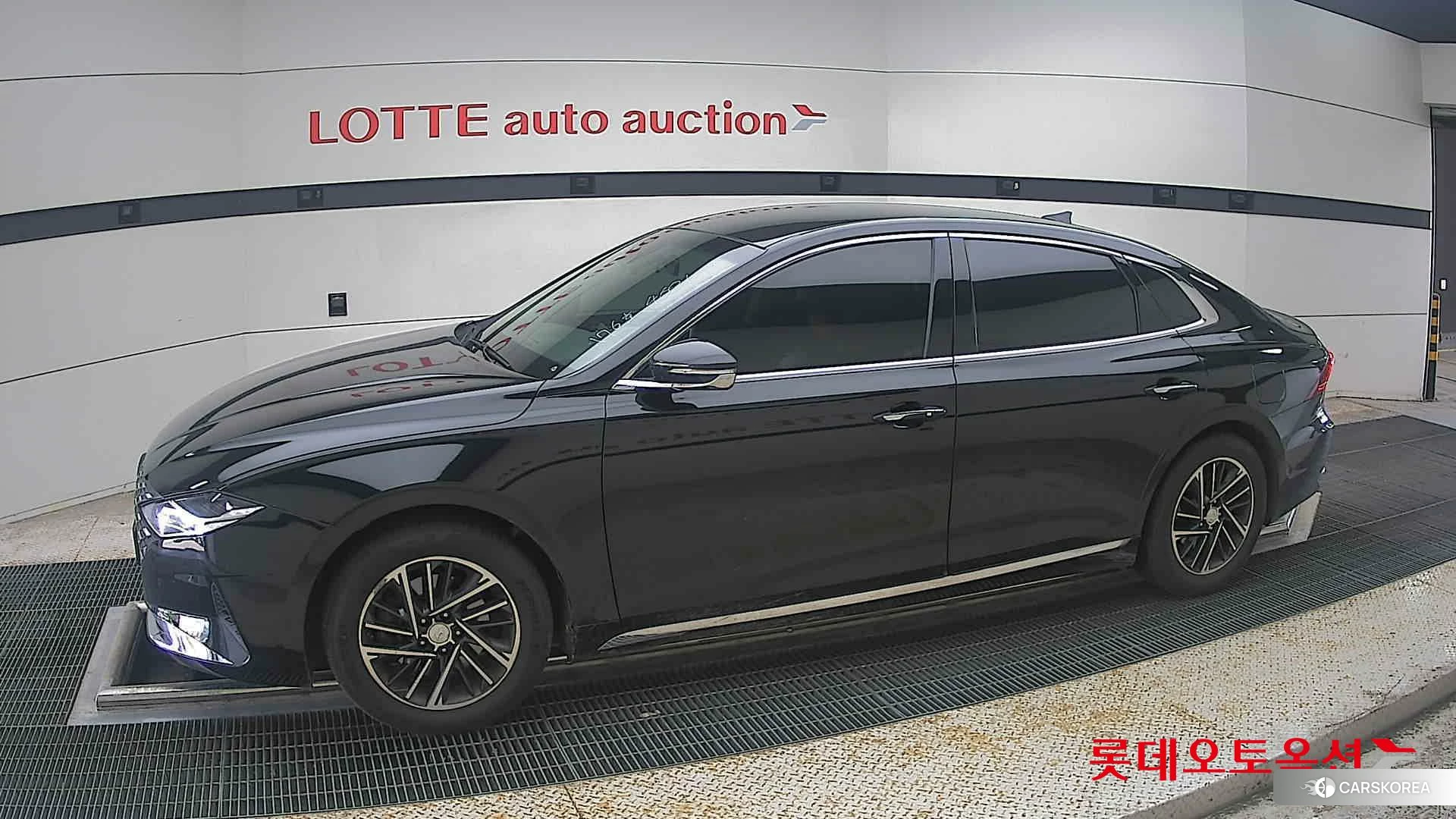 Hyundai Grandeur 2022 Черный из Кореи, фото 3