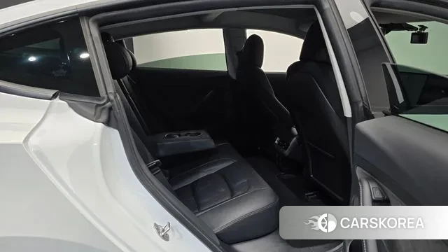 Tesla Model 3 2021 Белый из Кореи, фото 3