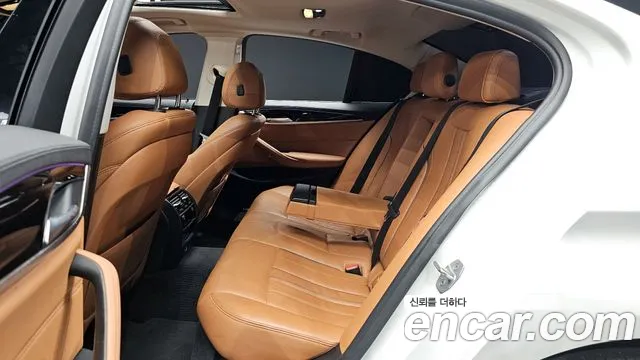 BMW 5 Series (G30) id 2202950 из Кореи 3