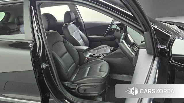 Kia The New Niro 2021 Черный из Кореи, фото 3