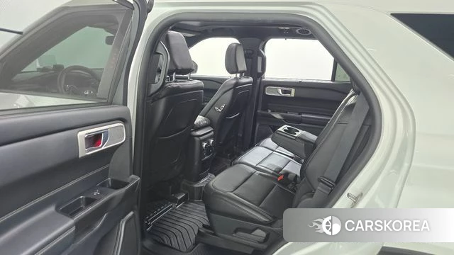Ford Explorer 6th Generation 2020 Белый из Кореи, фото 3