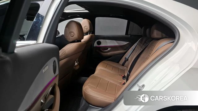 Mercedes-Benz E-Class W213 2021 Белый из Кореи, фото 3