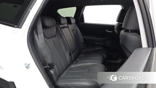 Hyundai The New Santa Fe 2023 Белый из Кореи, фото 3