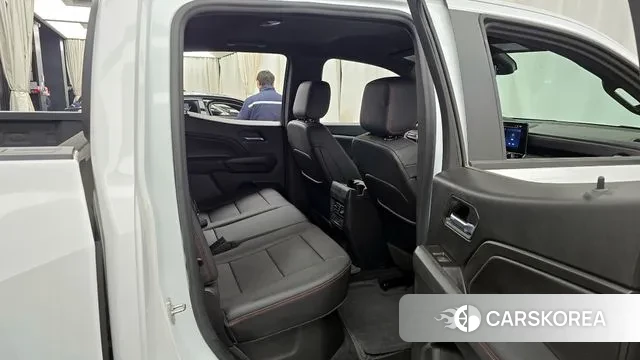 Chevrolet (GM Daewoo) All New Colorado 2023 Белый из Кореи, фото 3