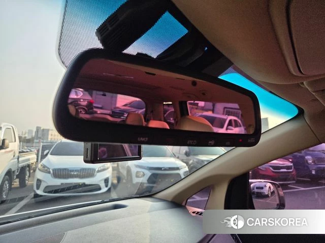 Kia The New Carnival 2019 Белый из Кореи, фото 3