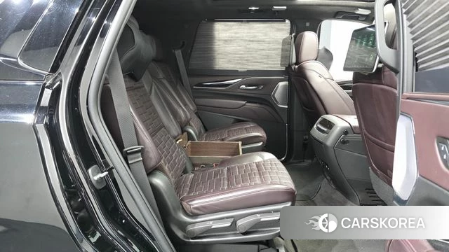 Cadillac Escalade 5th Generation 2022 Черный из Кореи, фото 3