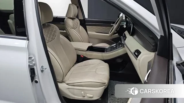 Hyundai Palisade 2022 Белый из Кореи, фото 3