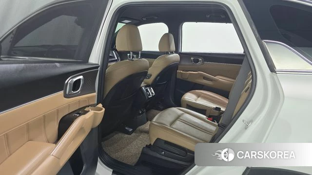 Kia The New Sorento 4th Generation 2023 Белый из Кореи, фото 3