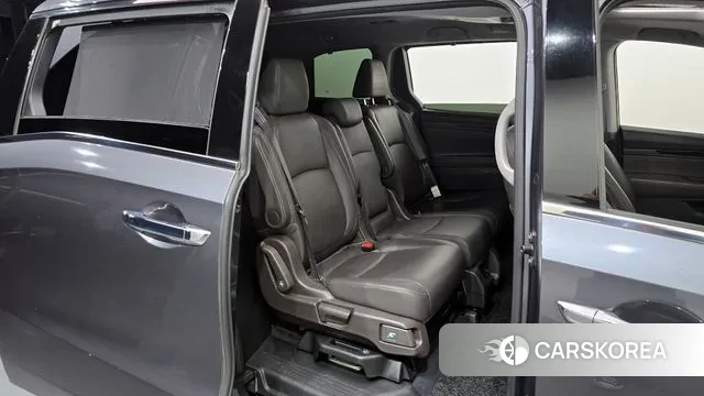 Honda Odyssey 2018 Серый из Кореи, фото 3