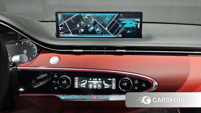 Genesis GV70 2023 Белый из Кореи, фото 3