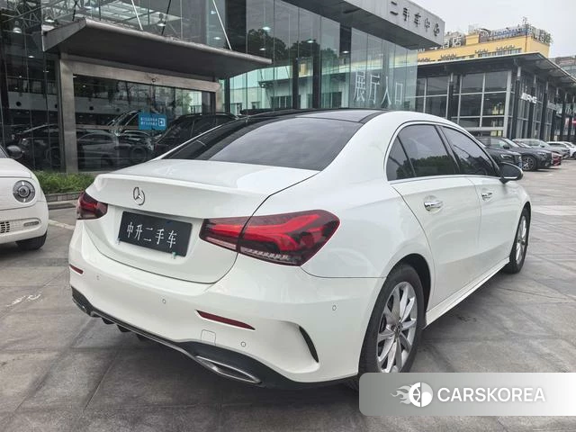 Mercedes-Benz Class A 2021 Белый из Китая, фото 3