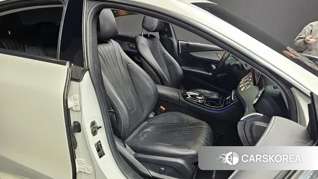 Mercedes-Benz CLS-Class C257 2019 Белый из Кореи, фото 3