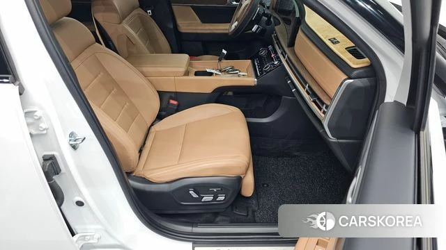 Hyundai Santa Fe (MX5) 2023 Белый из Кореи, фото 3