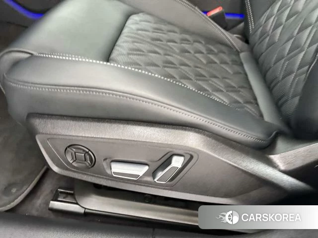 Audi A6L 2025 Черный из Китая, фото 3