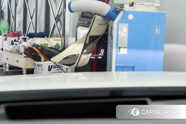 Lexus ES300h 7th generation 2023 Белый из Кореи, фото 3