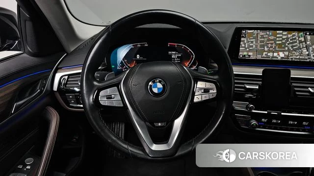 BMW 5 Series (G30) 2019 Черный из Кореи, фото 3