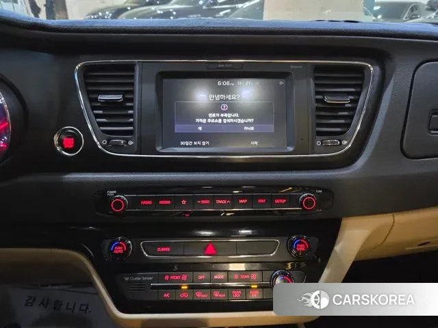 Kia The New Carnival 2020 Белый из Кореи, фото 3