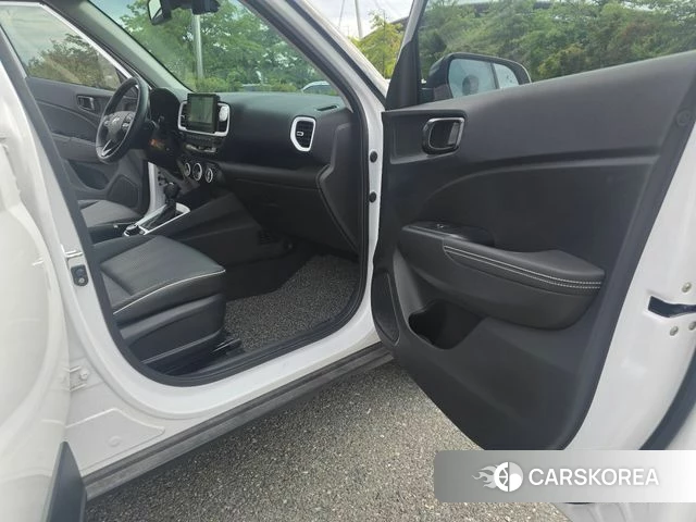 Hyundai Venue 2020 Белый из Кореи, фото 3