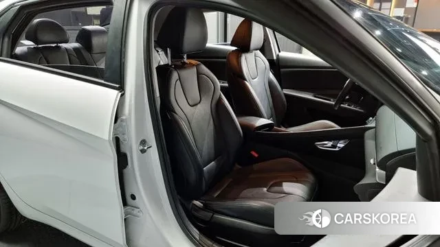 Hyundai Avante (CN7) 2020 Белый из Кореи, фото 3