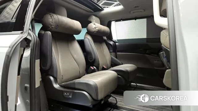 Kia The New Carnival 4th Generation 2024 Серебристо-серый из Кореи, фото 3
