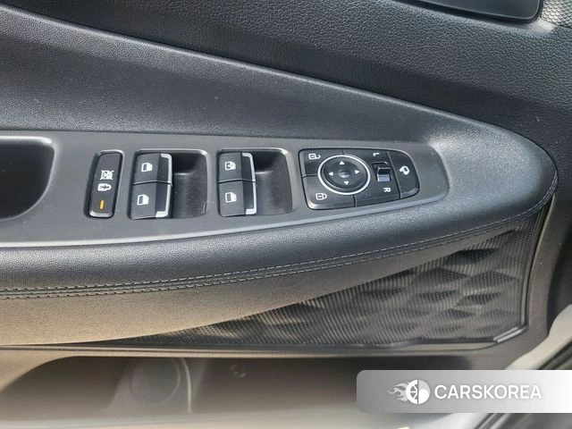 Hyundai Santa Fe TM 2018 Серебряный из Кореи, фото 3