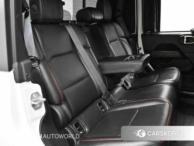 Jeep Gladiator (JT) 2021 Белый из Кореи, фото 3