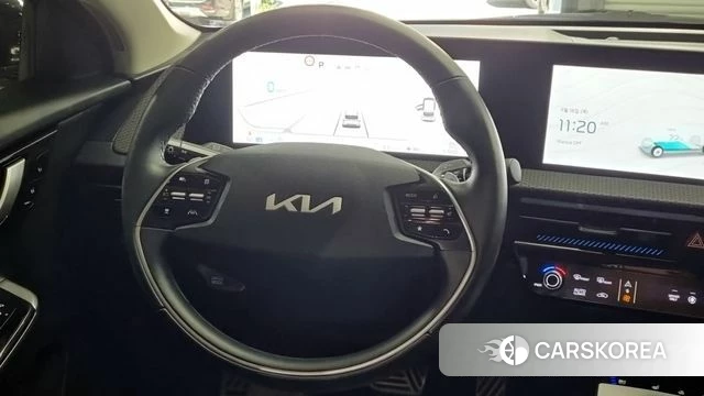 Kia EV6 2023 Жемчужный цвет из Кореи, фото 3