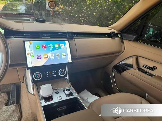 Land Rover Range Rover 5th Generation 2023 Золотой из Кореи, фото 3