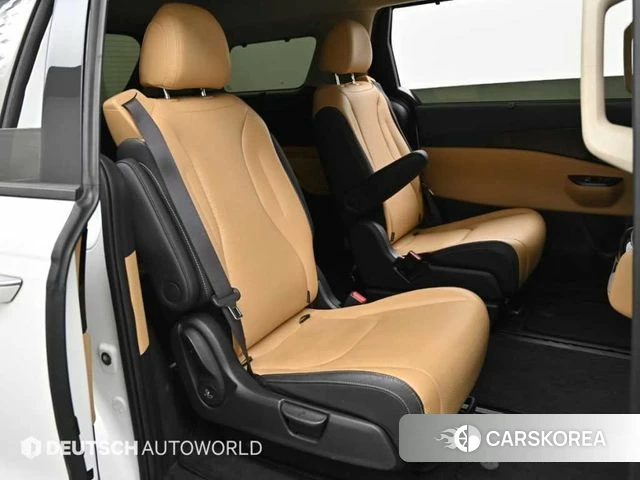 Kia Carnival 4th generation 2022 Белый из Кореи, фото 3