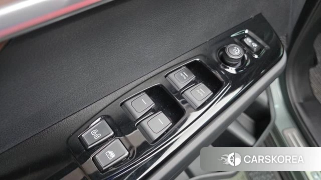 Ssangyong Torres 2023 Зеленый из Кореи, фото 3