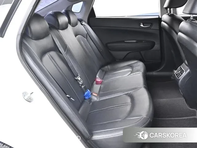 Kia The New K5 2nd generation 2018 Белый из Кореи, фото 3