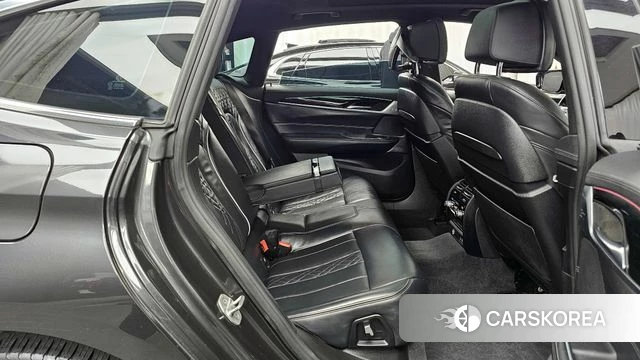 BMW 6 Series GT (G32) id 3819801 из Кореи 3