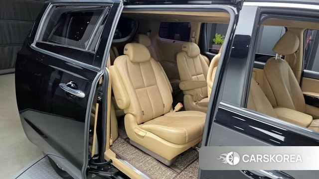 Kia All New Carnival 2018 Черный из Кореи, фото 3