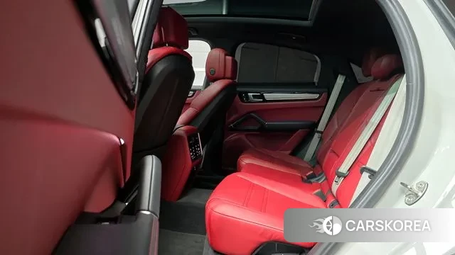 Porsche Cayenne (PO536) 2023 Серебристо-серый из Кореи, фото 3