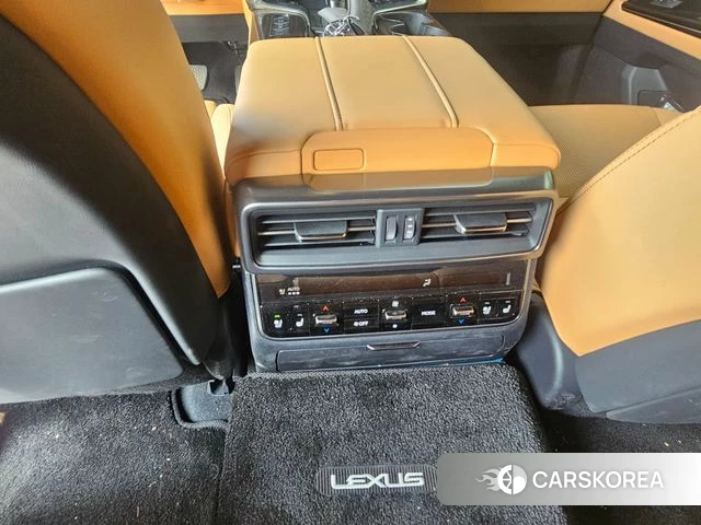 Lexus LX 4th Generation 2025 Коричневый двухцветный из Кореи, фото 3