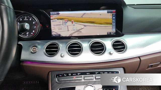 Mercedes-Benz E-Class W213 2020 Черный из Кореи, фото 3