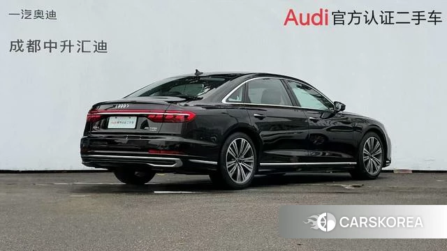 Audi A8 2025 Черный из Китая, фото 3