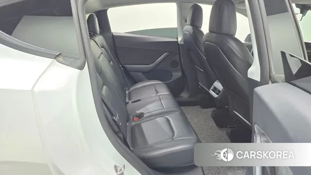 Tesla Model Y 2022 Белый из Кореи, фото 3