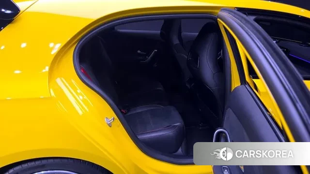 Mercedes-Benz A-Class W177 2020 Желтый из Кореи, фото 3